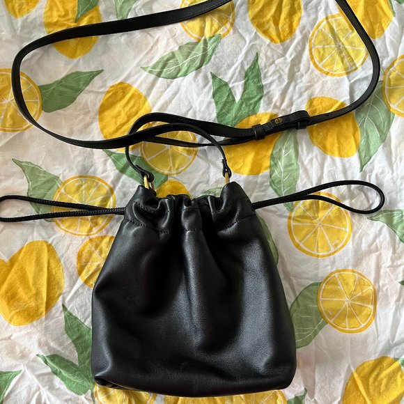 FOSSIL Gigi Small Drawstring Crossbody Black - Picture 3 of 5